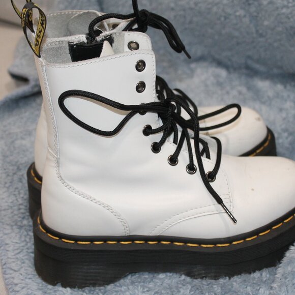 Doc Marten's White Air Wair Jadon Platforms, Size 6 - Picture 1 of 6